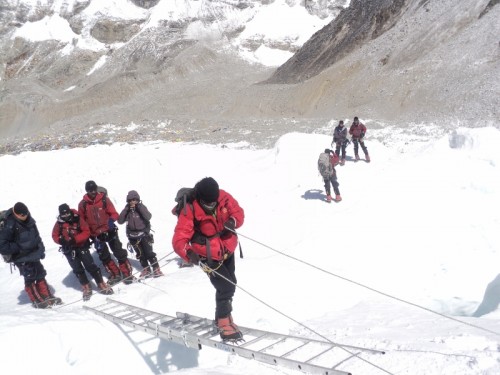 Flight Lieutenant Nivedita Choudhary climbing the ladder at Khmbu
