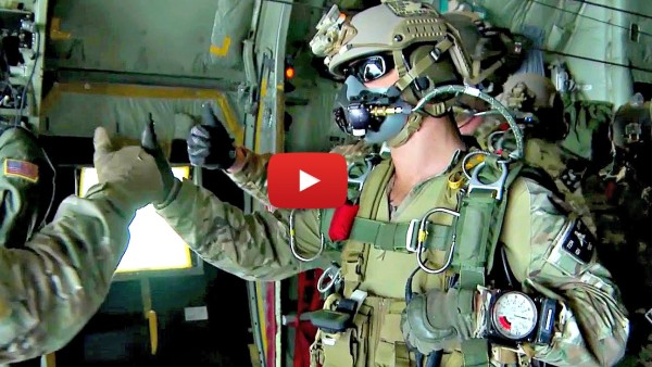 U.S. Army Special Forces Green Berets – High Altitude Jump
