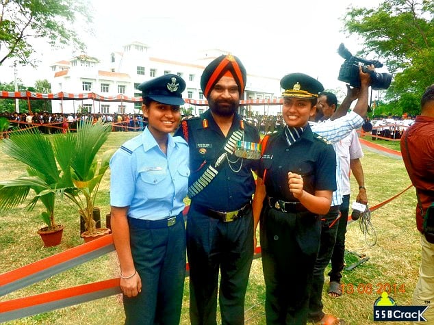 Lieutenant Prabhjot is currently serving in the ASC of the Army while Flying Officer Ramnik is posted at the Air Force Station in Kanpur