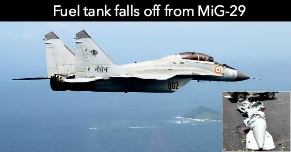 Fuel tank falls off from MiG-29