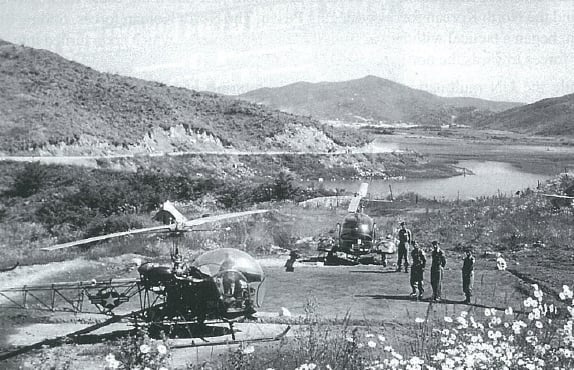 US helicopter picks up casualty treated by the 60th Para