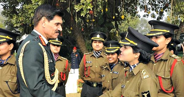 indian-army-lady-officer