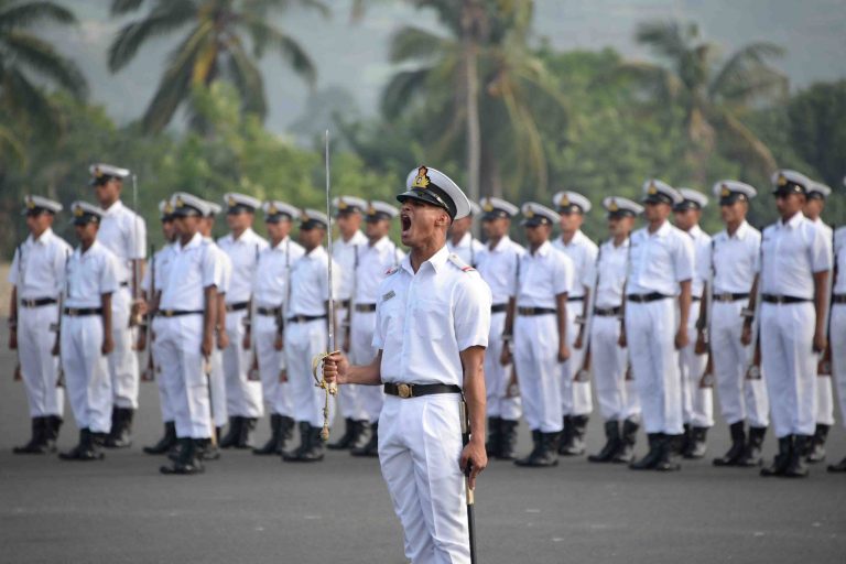17 Pictures Show The Routine Of A Indian Navy Cadet