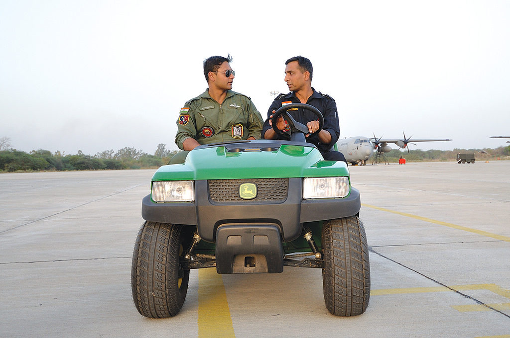 Pilot and Aircraft engineer on Patrol