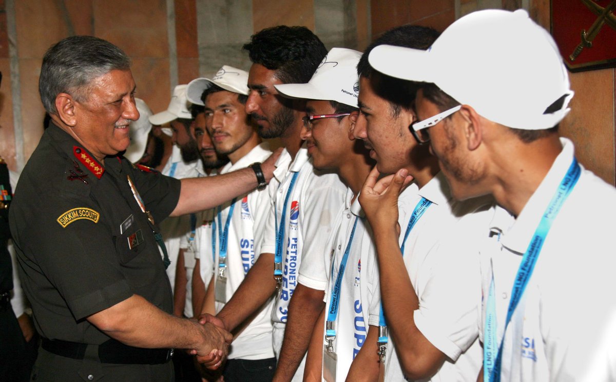 Gen Rawat interacting with the boys