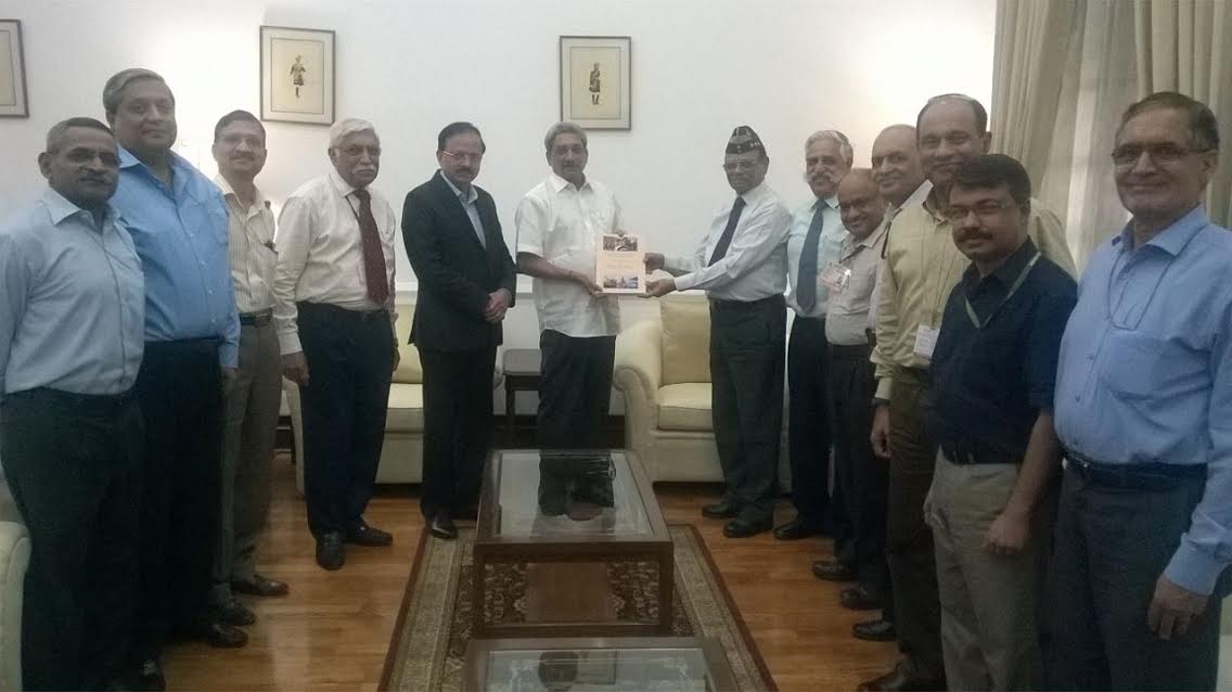 Shekatkar Committee submitting its report