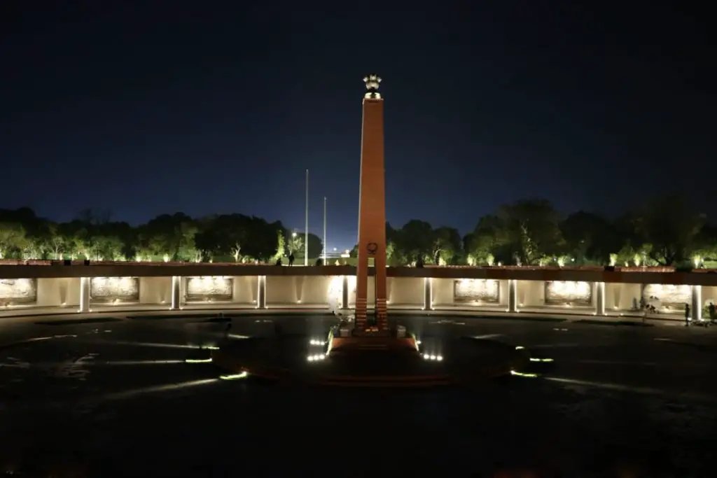 National War Memorial 11