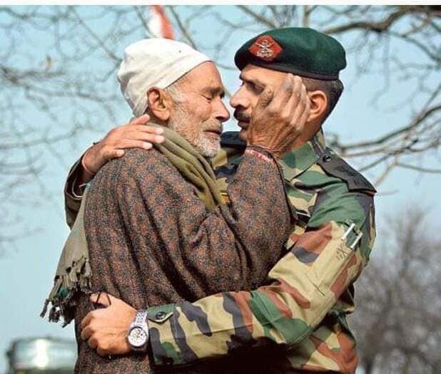 Army officer Consoles
