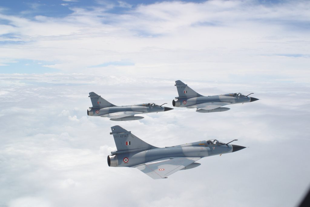 Mirage 2000 formation