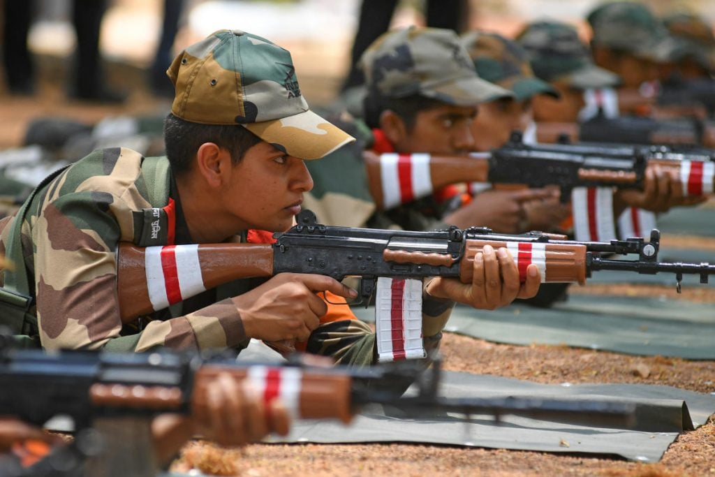 women military police 1