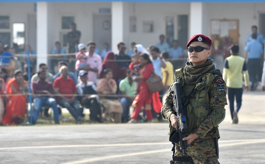 Weapons Used By Garud Commandos