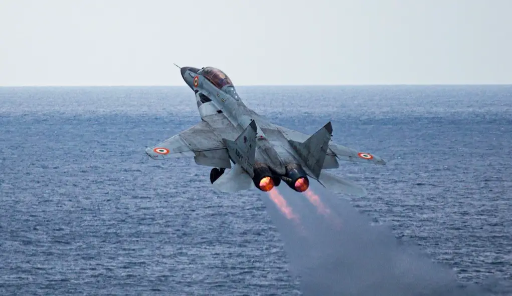 Indian Navy's MiG 29K Crashed in Goa