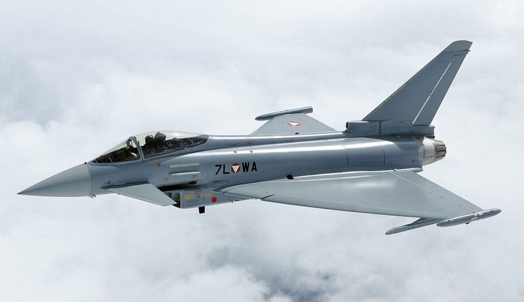Eurofighter Typhoon pic