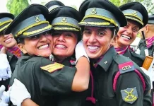 Women army officers