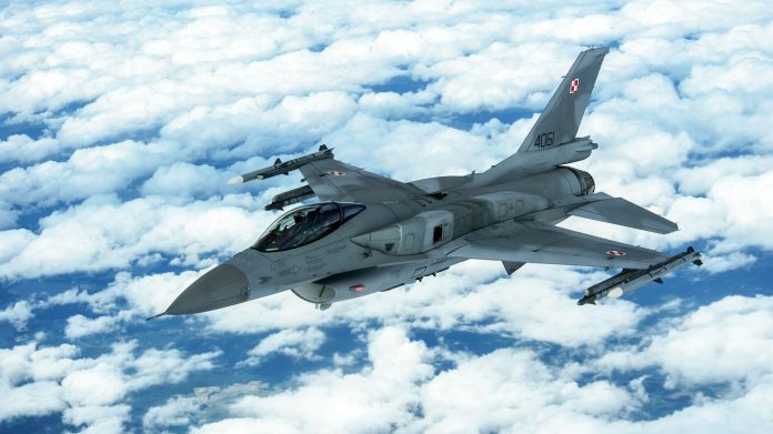 US Greenlights $7.3 Billion Deal for F-16 Upgrades to Poland
