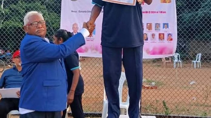 72-Year-Old Army Veteran S.L. Devaramani Shines at National Senior Citizens Open Championship, Wins Three Medals