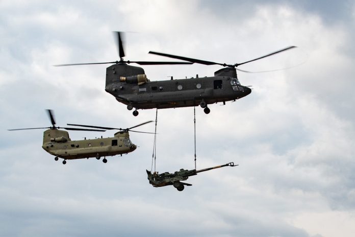 Boeing Secures $135 Million Contract for Three CH-47F Block II Chinook Helicopters with US Army