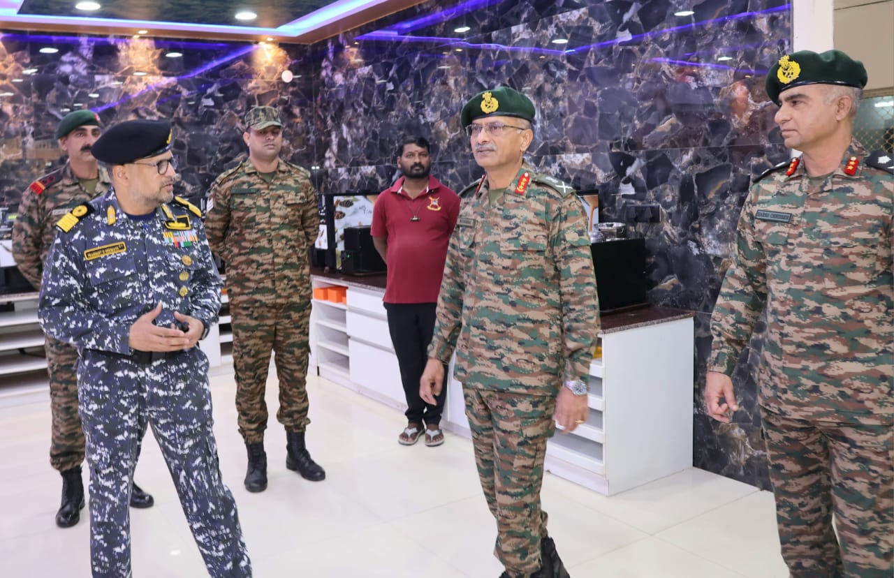 Lt Gen MV Suchindra Kumar 1