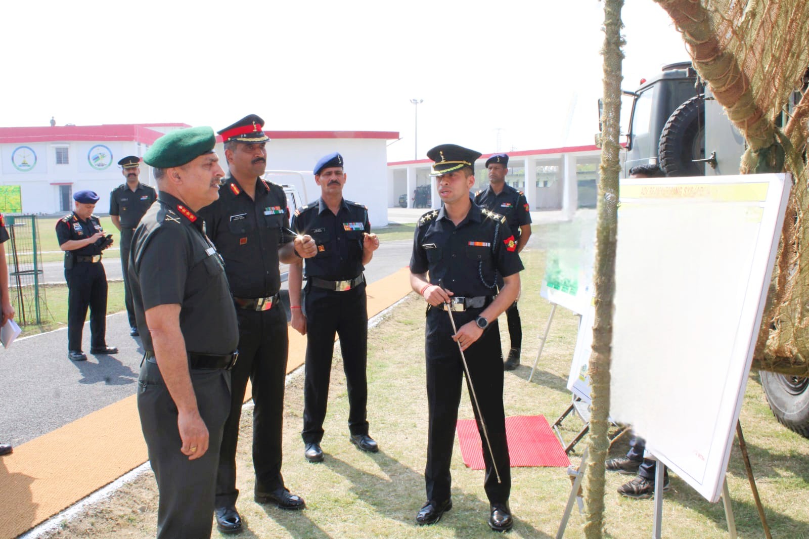 8 Electronic Warfare Battalion 1