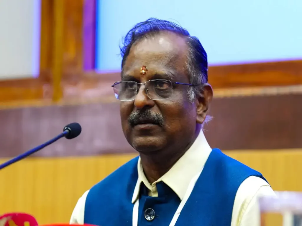 V Narayanan