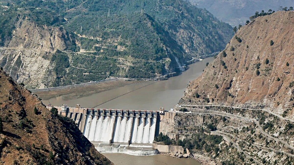 Dam 1