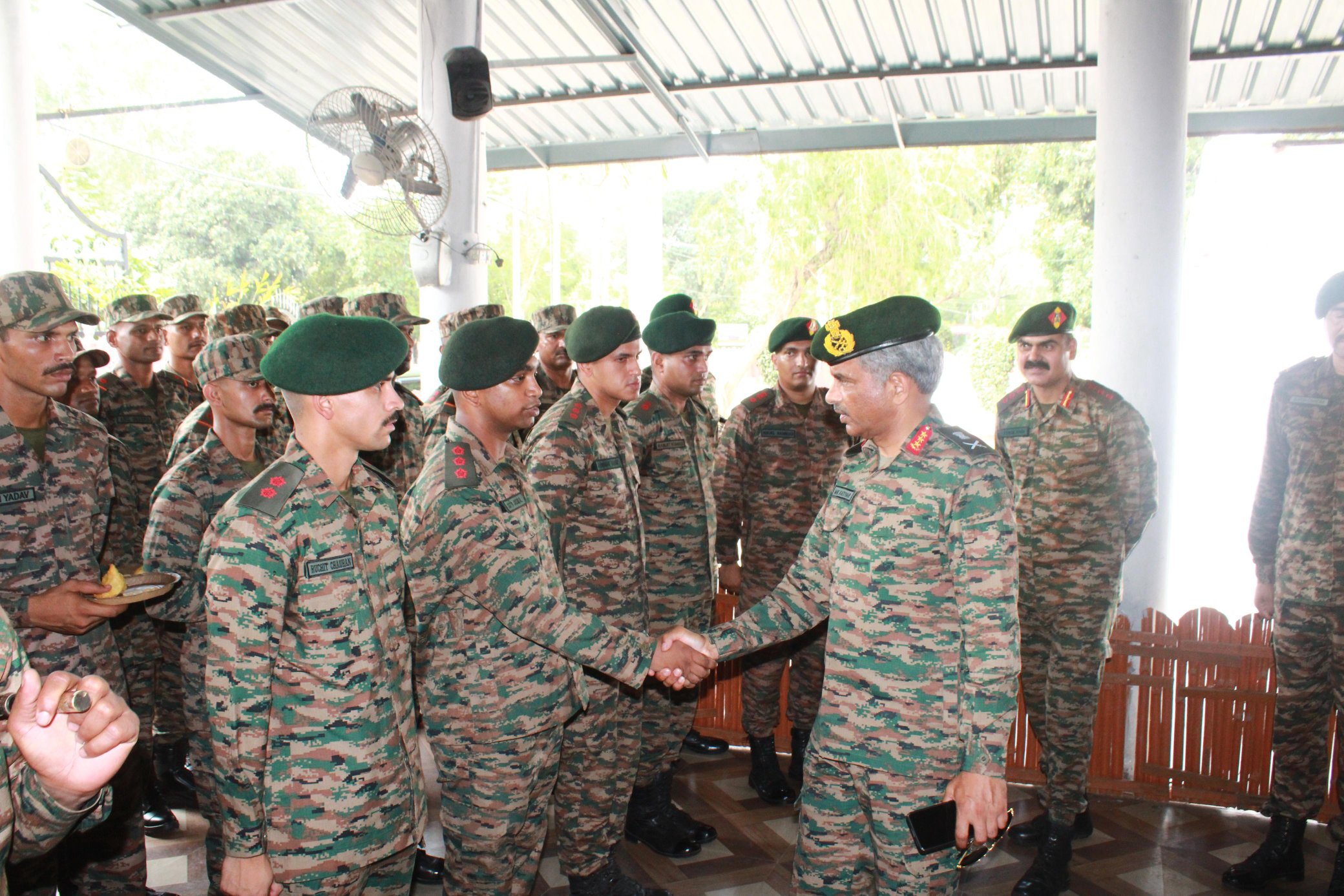 Lt Gen Katiyar Visits Double Victory Brigade