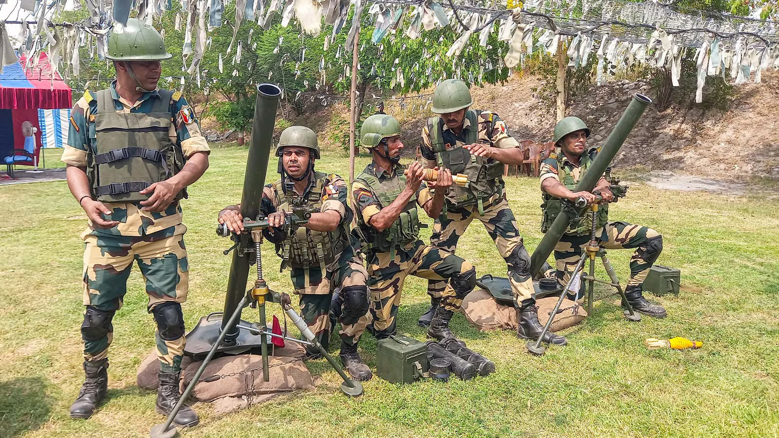 bsf soldiers