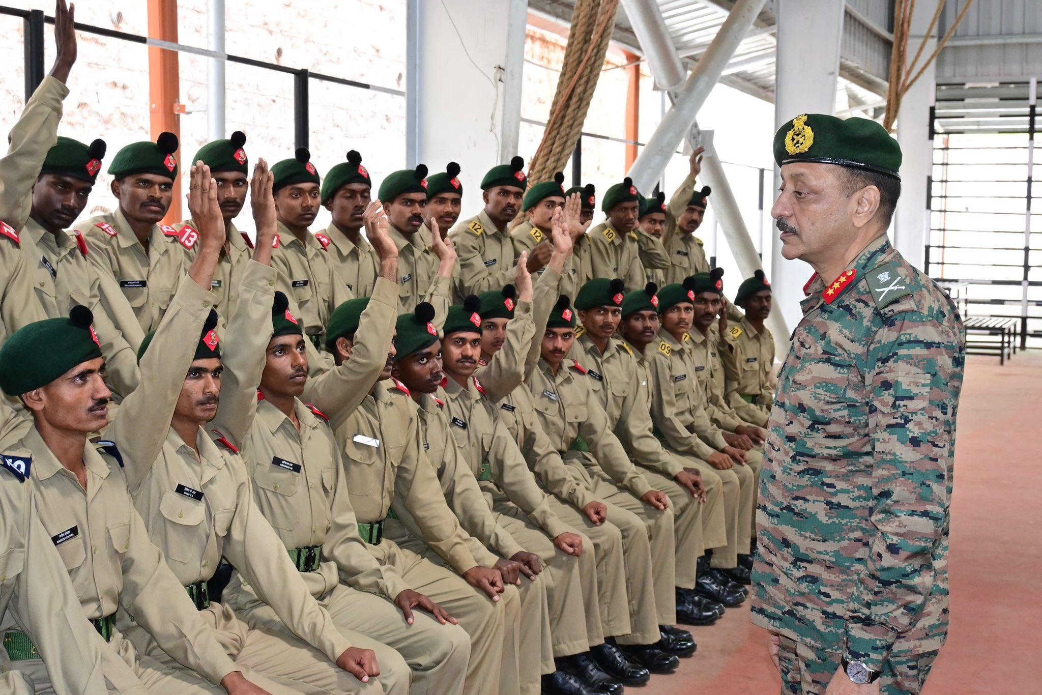 Lt Gen Shinghal