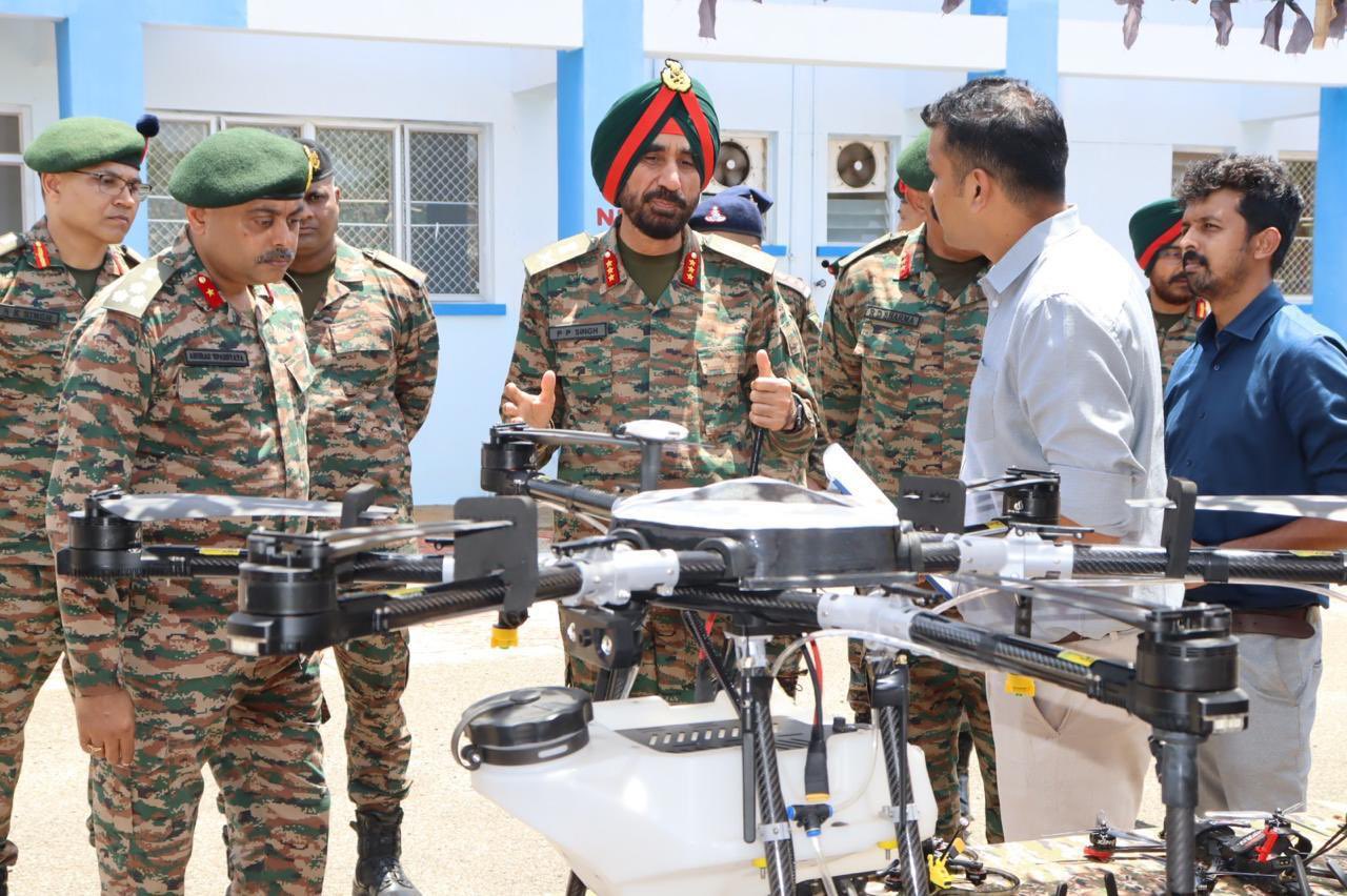 Lt Gen Singh Visit to Amphibious Brigade