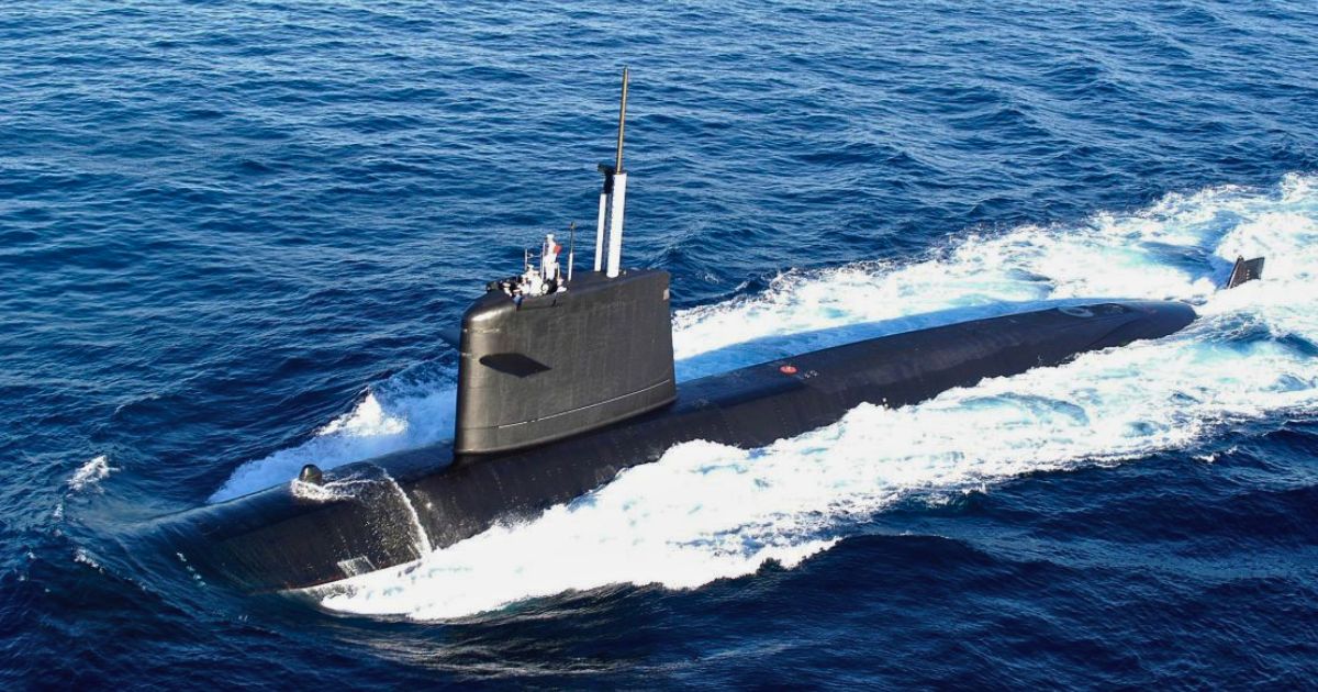 Submarine