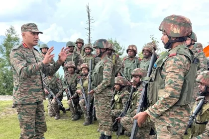 Lt Gen Pratik Sharma with Troops