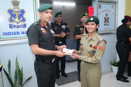 Lt Gen Virendra Vats Commending