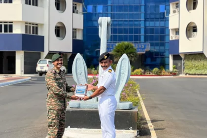 Officer Giving Award 1
